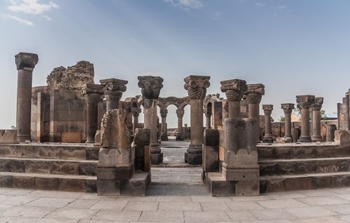 Guided Central Asia Tour to Caucasus Ruins